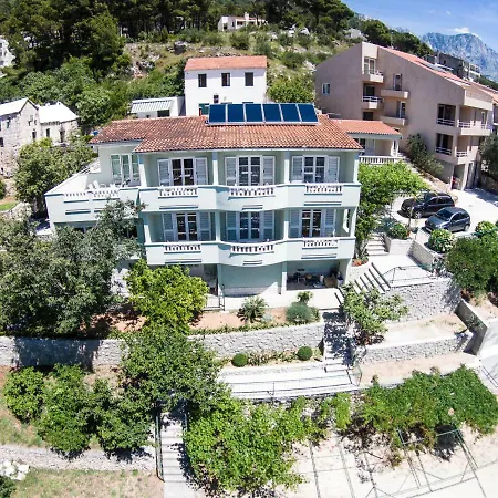 게스트하우스 Dominovic 3*