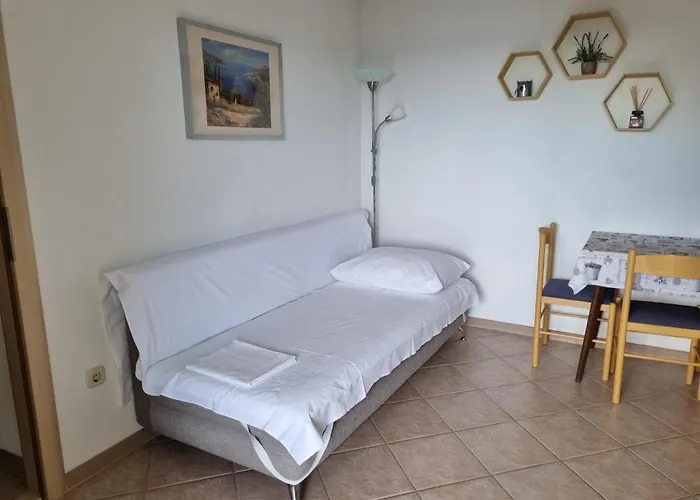 Gostinjska kuća Dominovic Brela