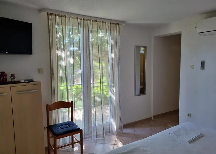 Dominovic Gostinjska kuća 3*