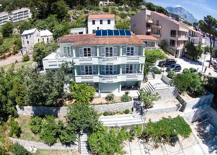 Gostinjska kuća Dominovic 3*
